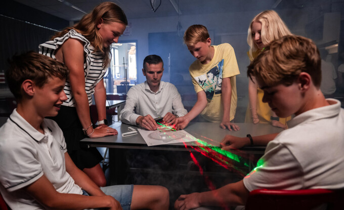 1 Docent Natuurkunde - Driestar